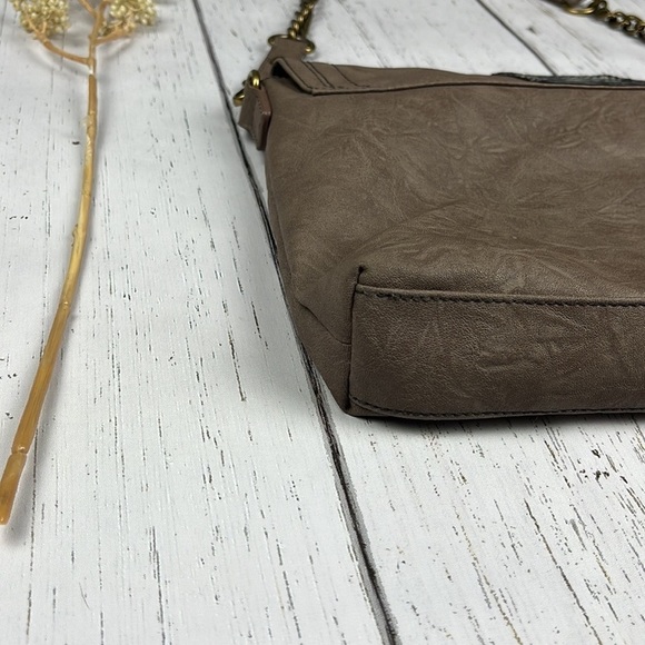 Kate Landry Taupe Snakeskin Details
Shoulder Purse - Picture 12 of 14